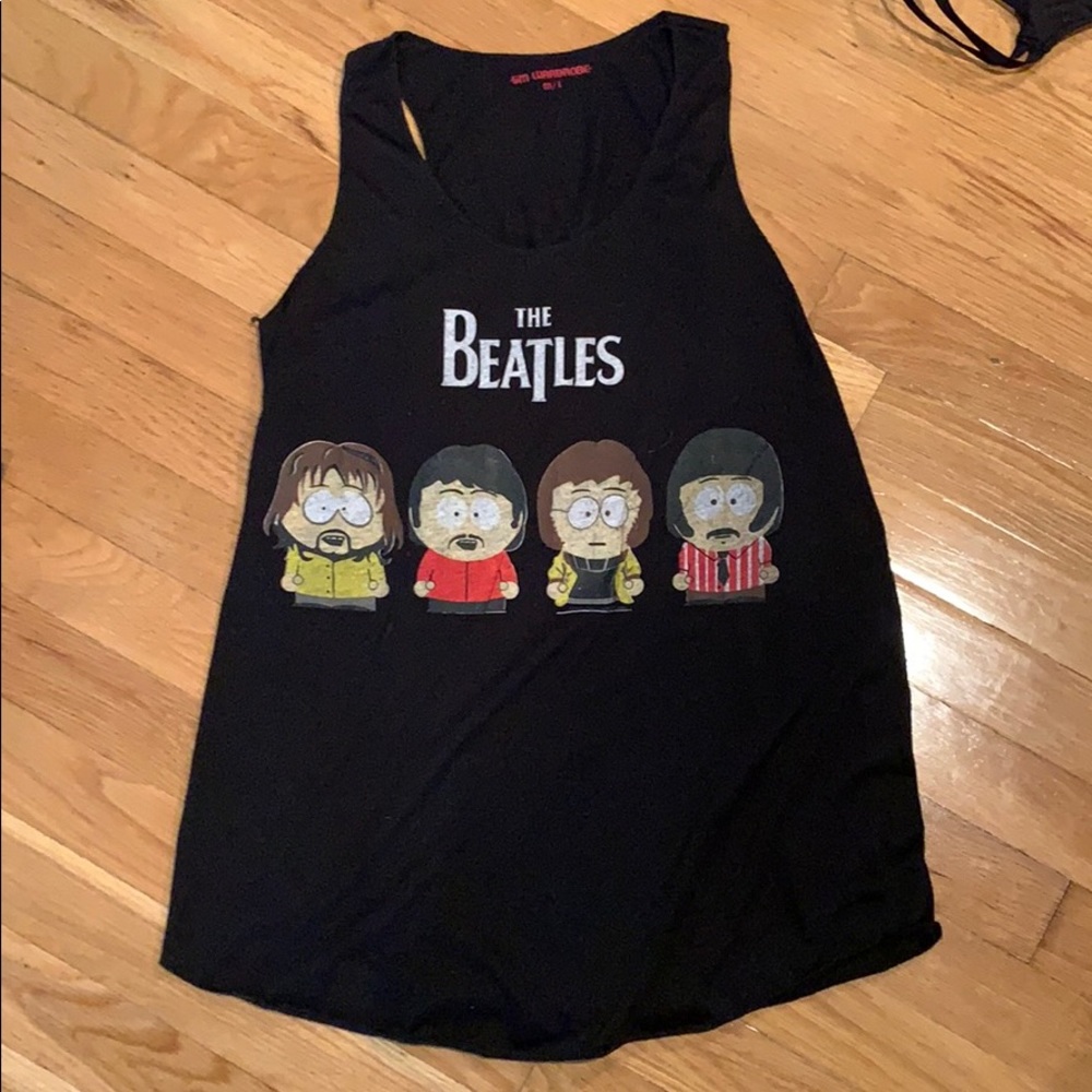 sM wardrobe the Beatles tank size M